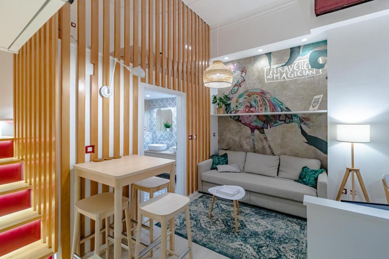 Green Gallery On A Main Square Apartment Zagreb Bagian luar foto